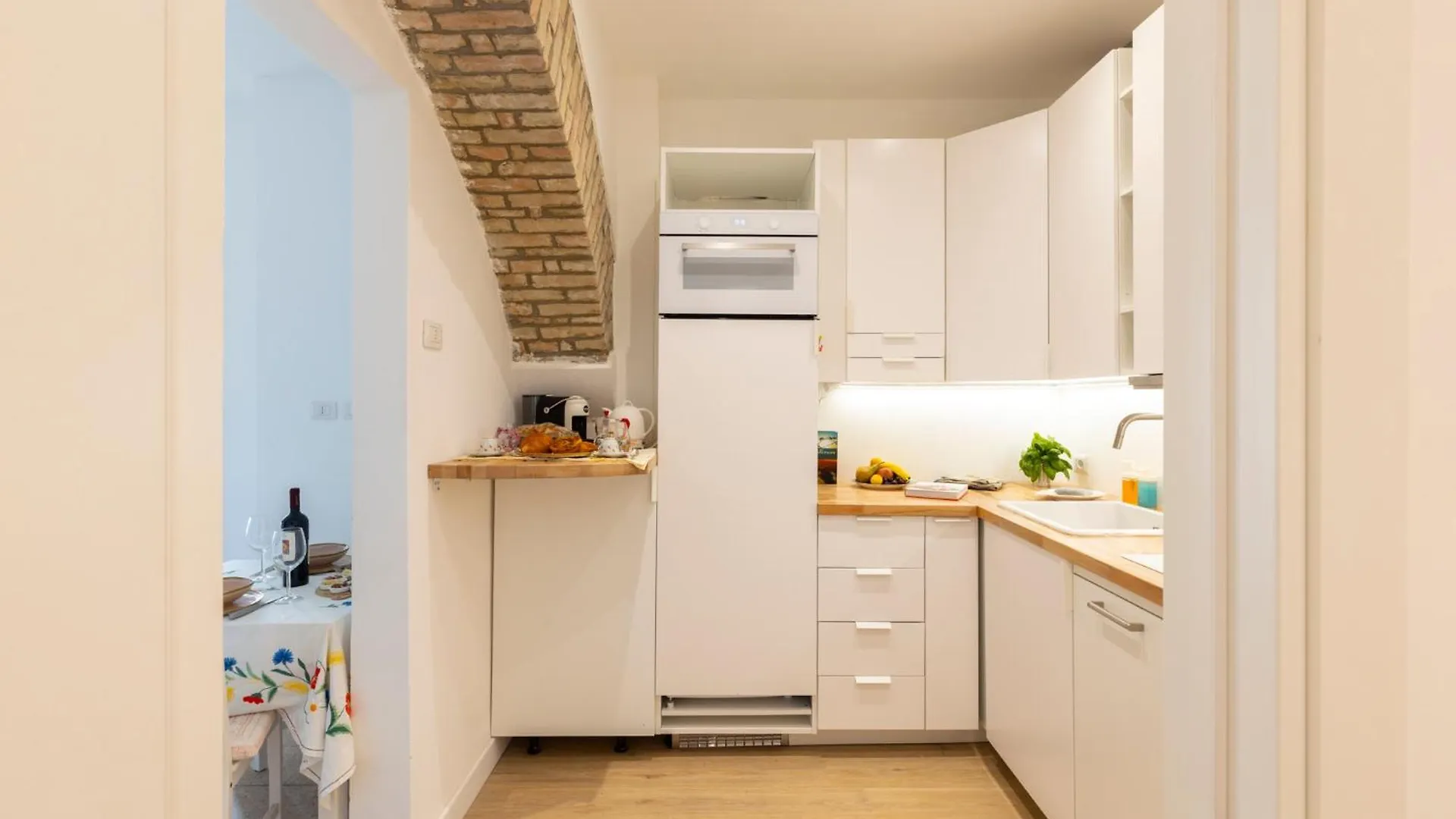 Center Boutique Apartman Cagliari 0*,