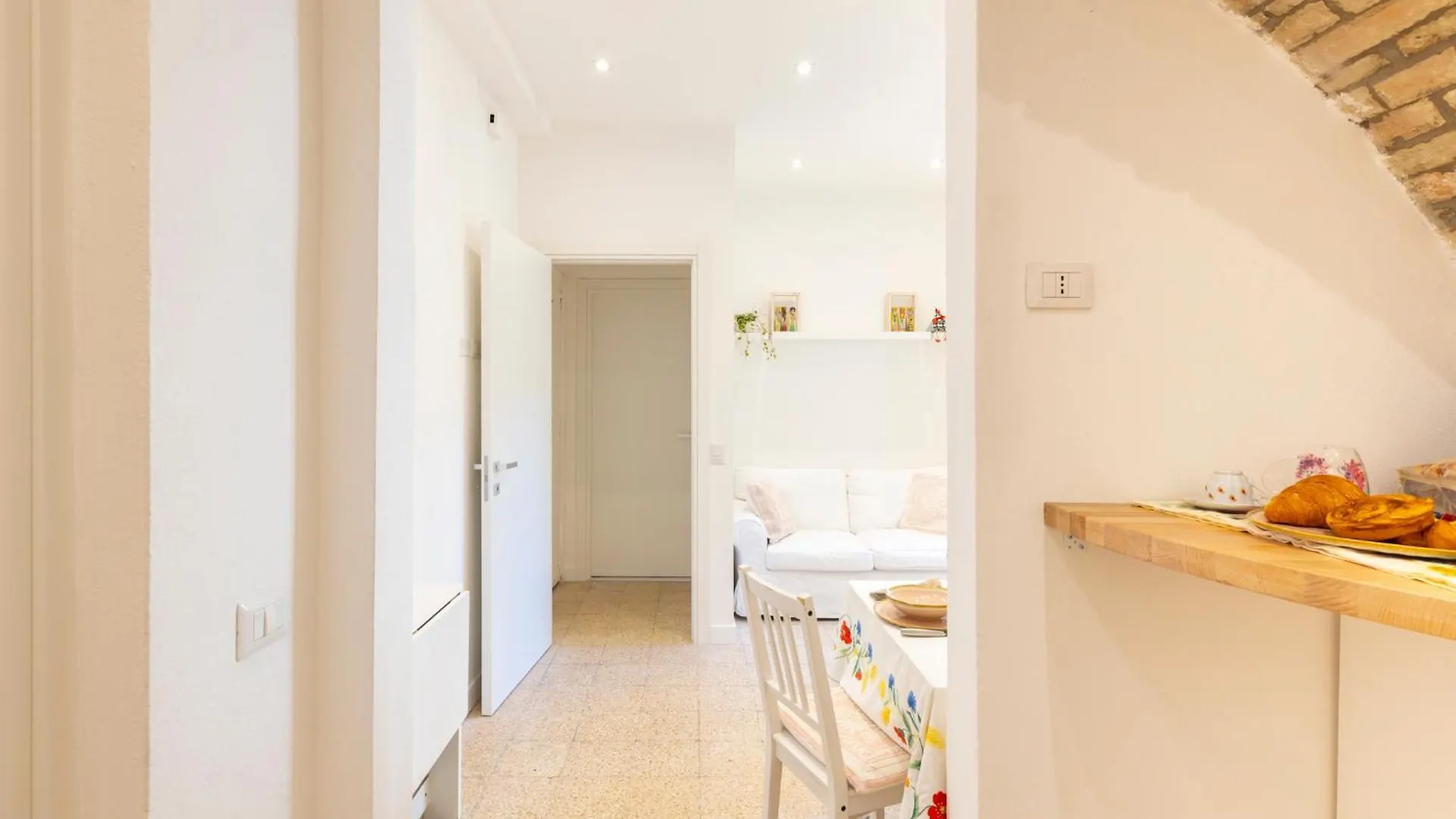 Apartament Center Boutique Cagliari 0*,